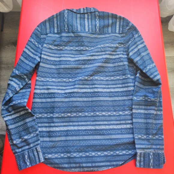 Aeropostale long sleeve button up shirt men's size S - Picture 2 of 4